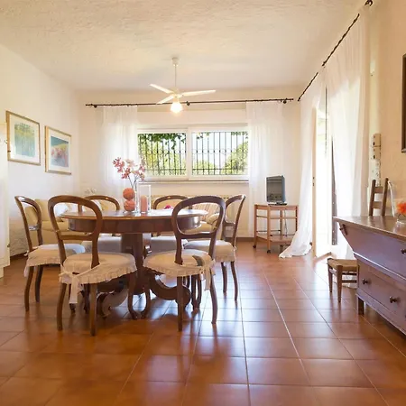 644 - Singola Quadrilocale Con Ampio Giardino E Vista Mare Al Taunus - Inclusa